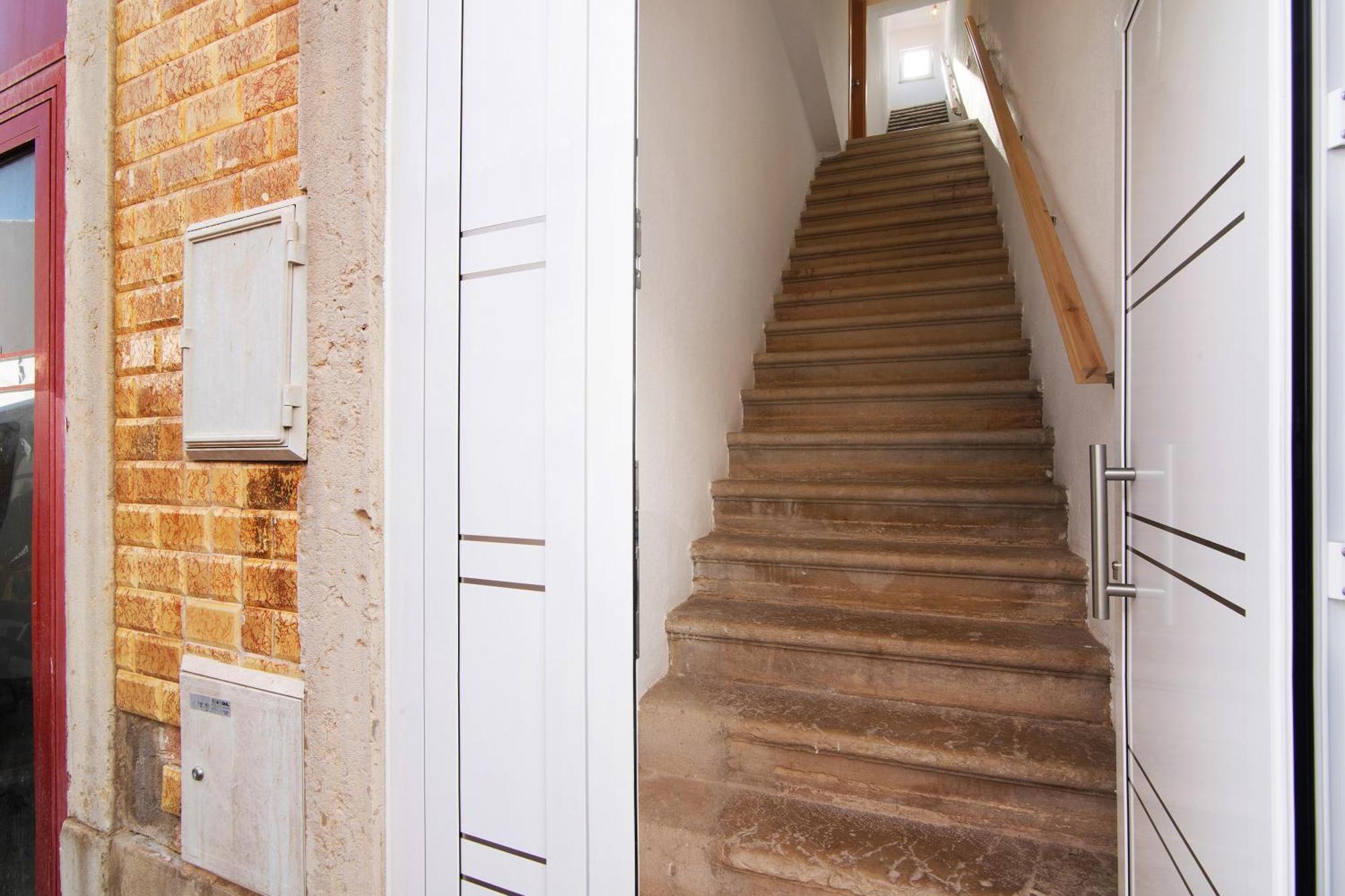 Traditional 3 Bedroom Apartment Alte Exterior foto